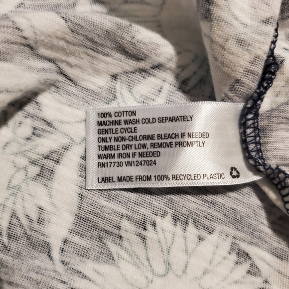 Short Sleeve Button Down Shirts- Goodfellow - Picture 5 of 5